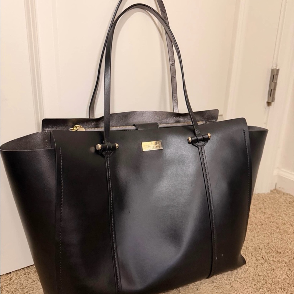 Elegant Black Leather Tote Bag